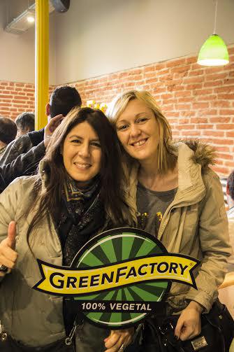 AxelOficial's tweet photo. #YaAbrióGreenFactoryADROGUE
#BienvenidosAGreenFactoryAdrogue 
@greenfactoryarg 
Gracias amigos d @Naturalwasi x estar http://t.co/g7XO6JusZd