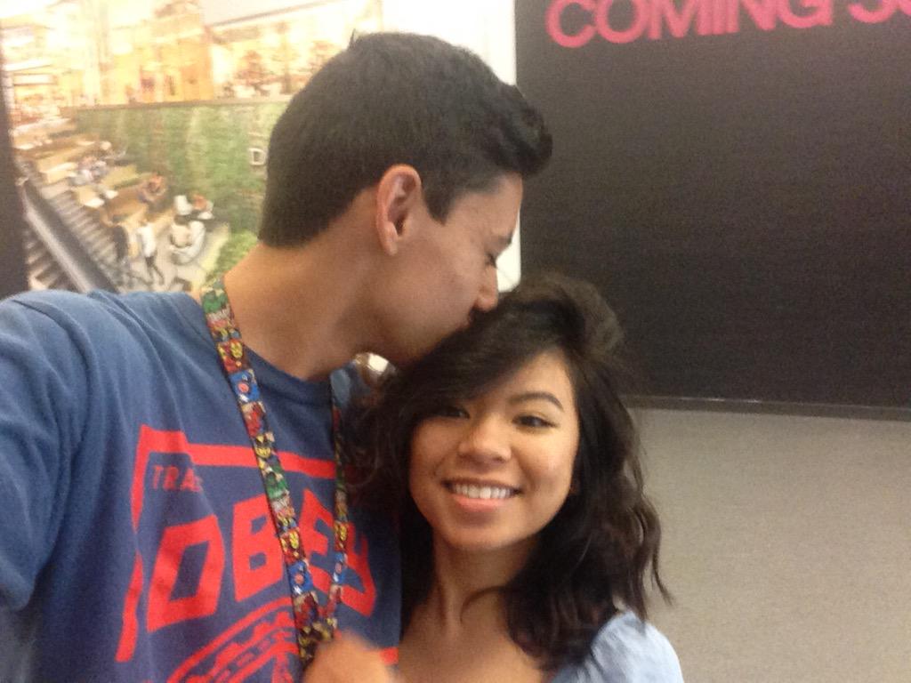 ryan_8a's tweet image. #NationalGirlfriendDay and our 3 months she's a fucking blessing to me ☺️