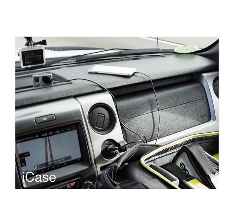 iCaseoficial's tweet photo. ¡Los mejores accesorios para tu auto los encuentras en #iCasePerú! 
#Apple #iPhone6 #iPhone6plus #Samsung http://t.co/CalwcvFfts