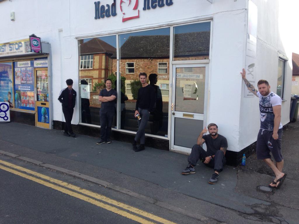 head2headbarber's tweet photo. Another great week at #head2headbarbers #head2head2 #head2headinc  cheers fellas 💈✂️ http://t.co/Ybt5pXKqQT
