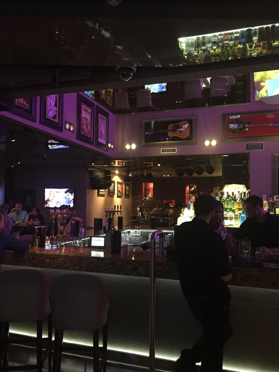 Keyıflı mekanları kesvetmek guzel... (@ Hard Rock Cafe - <a href="/hardrockist/">Hard Rock Istanbul</a> in Istanbul) swarmapp.com/c/fuGjoOeqE2J