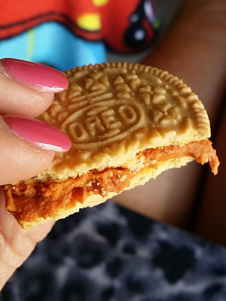 ThatsMzSassy's tweet photo. Pumpkin Oreos... OMGEEEZ So So Yummy!
#BeJealous #TheyAreFire http://t.co/Rt7IgJTDuj