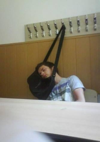 Funny_Material's tweet photo. Sleeping level: expert http://t.co/vGKY3FnUUx