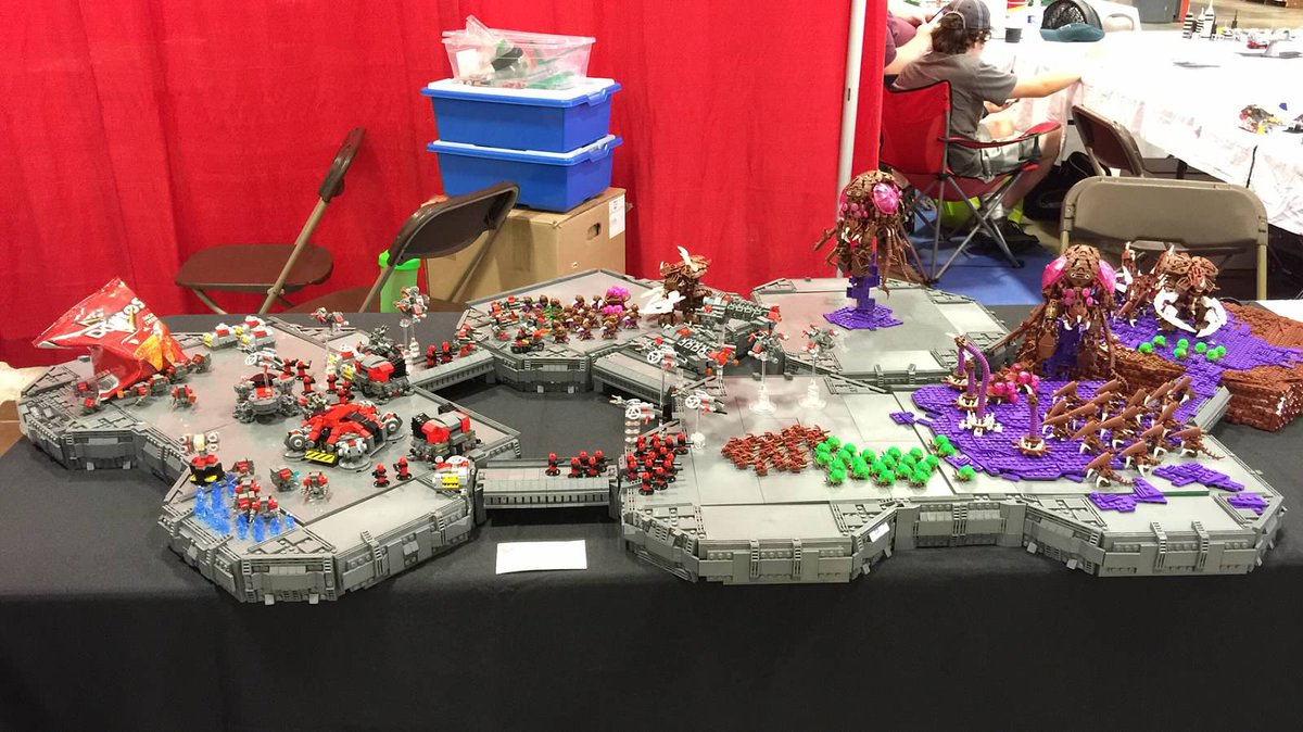 MOCTrials's tweet photo. Protect the Doritos at all costs! - Micro StarCraft build @BrickFair   @StarCraft #bigjobhuh? http://t.co/FFF8m2PM4e