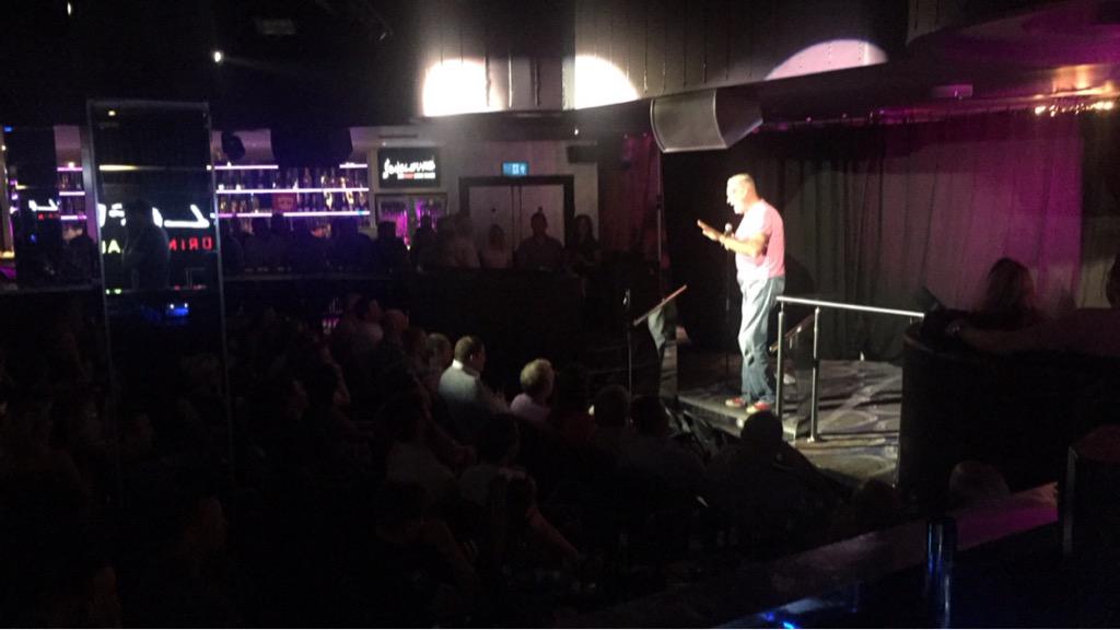 jongleurbristol's tweet photo. Full house here tonight at @PRYZMBristol #paydayweekend #comedyfever http://t.co/vVujUDK2b9