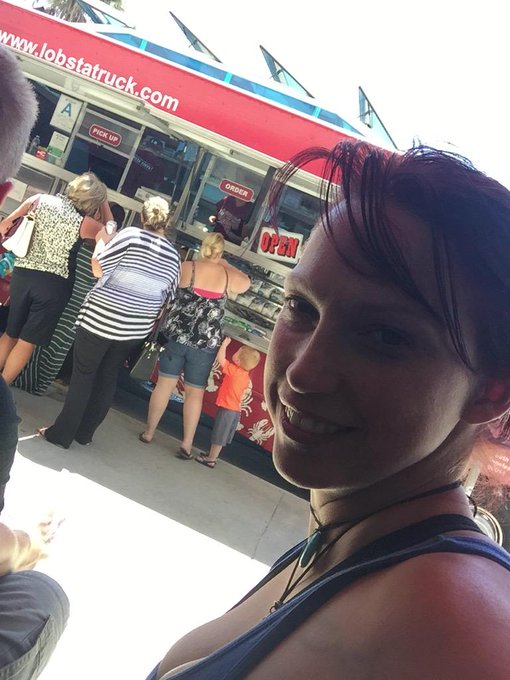 Hitting the @LobstaTruck on the way to the gym!! OMG. So good! http://t.co/eibk6qYcfh<a class="tags" target="_blank" title="On Twitter" href="/?out=eyJ0eXAiOiJKV1QiLCJhbGciOiJIUzUxMiJ9.eyJpYXQiOjE3MjEzNTQ5NjcsImlzcyI6InR3cG9ybnN0YXJzLmNvbSIsIm5iZiI6MTcyMTM1NDk2NywiZXhwIjoxNzUyODkwOTY3LCJyZWRpcmVjdF91cmwiOiJodHRwczovL3R3aXR0ZXIuY29tL0xvYnN0YVRydWNrIn0.v3bfrWAbZGWPHz79nWu5WQdZXK7LMkKNLC7AG7ji2ORzUW8CA6phi59QPd9FZz1Fp9XdkRgbRnbfQdRUYqGkPg">@LobstaTruck</a><a href="/tag/balispelling"class="tags"><span>#balispelling</span></a>