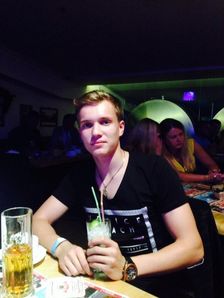 Всем привет, сегодня я в Казани (@ «Максимилианс» Казань | Maximilian's Brauerei - <a href="/maxkazan/">Максимилианс Казань</a>) swarmapp.com/c/4os3S9k5iPX