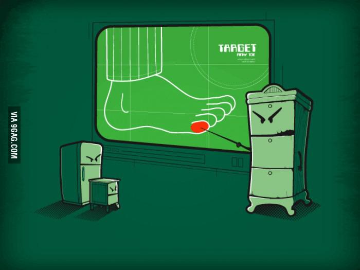 9GAG's tweet photo. "Must hit the target!" 
http://t.co/kaAnONRQIq http://t.co/GS9iDdrEDo
