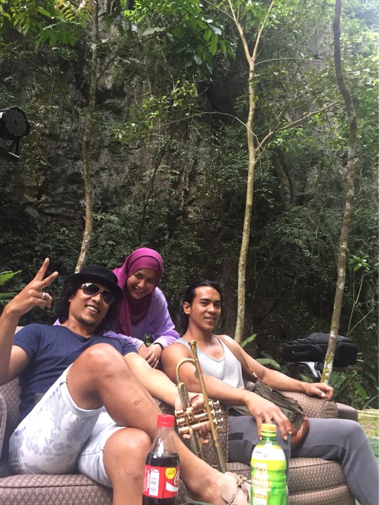 It was very nice to have finally met you <a href="/RioSidik/">Rio Sidik</a> <a href="/riosidiktrumpet/">Riosidiktrumpet</a>.
Go catch that dragon for me <a href="/diansidik_/">Dian Sidik</a> 😝