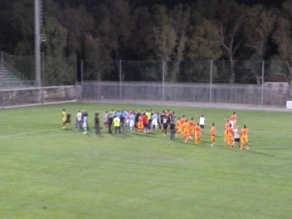 Sospesa per rissa in campo Cagliari vs Gazelec Ajaccio ad Olbia