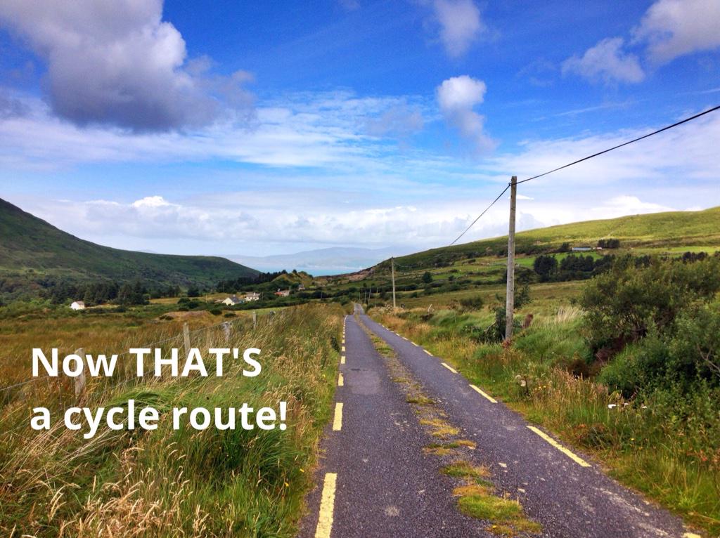 todayInIreland's tweet photo. Today: 29 mile cycle near the Ring of Kerry. But not ON the ROK. #cyclingSecrets @kerrycycling1 @SkelligCoast #bike http://t.co/up2Rk8VZdh