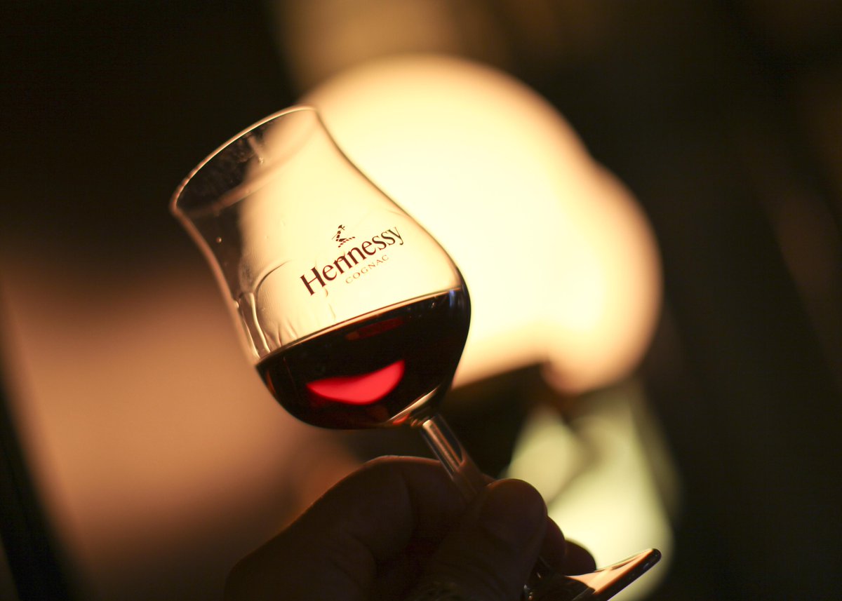 TheGATE's tweet photo. Celebrating 250 years of Hennessy w/ cocktails, food pairings & Collector Blend: http://t.co/6zGdMAdWUu #TimeBarrel http://t.co/7TSMXSjNIT