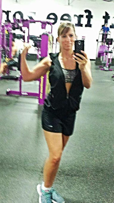 Have a goal. Make a plan.  Make it happen!  nothing is easy!  have a great weekend! http://t.co/7qeP<a href="/tag/shredzarmy"class="tags"><span>#shredzarmy</span></a>