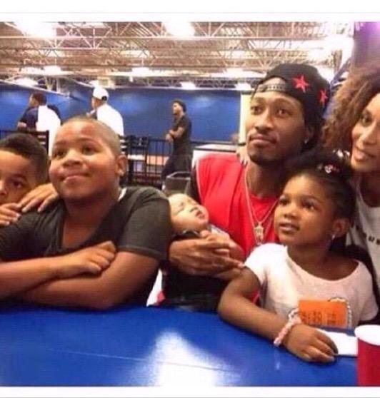 CLWi_6EVAAAlyC8.jpg:large