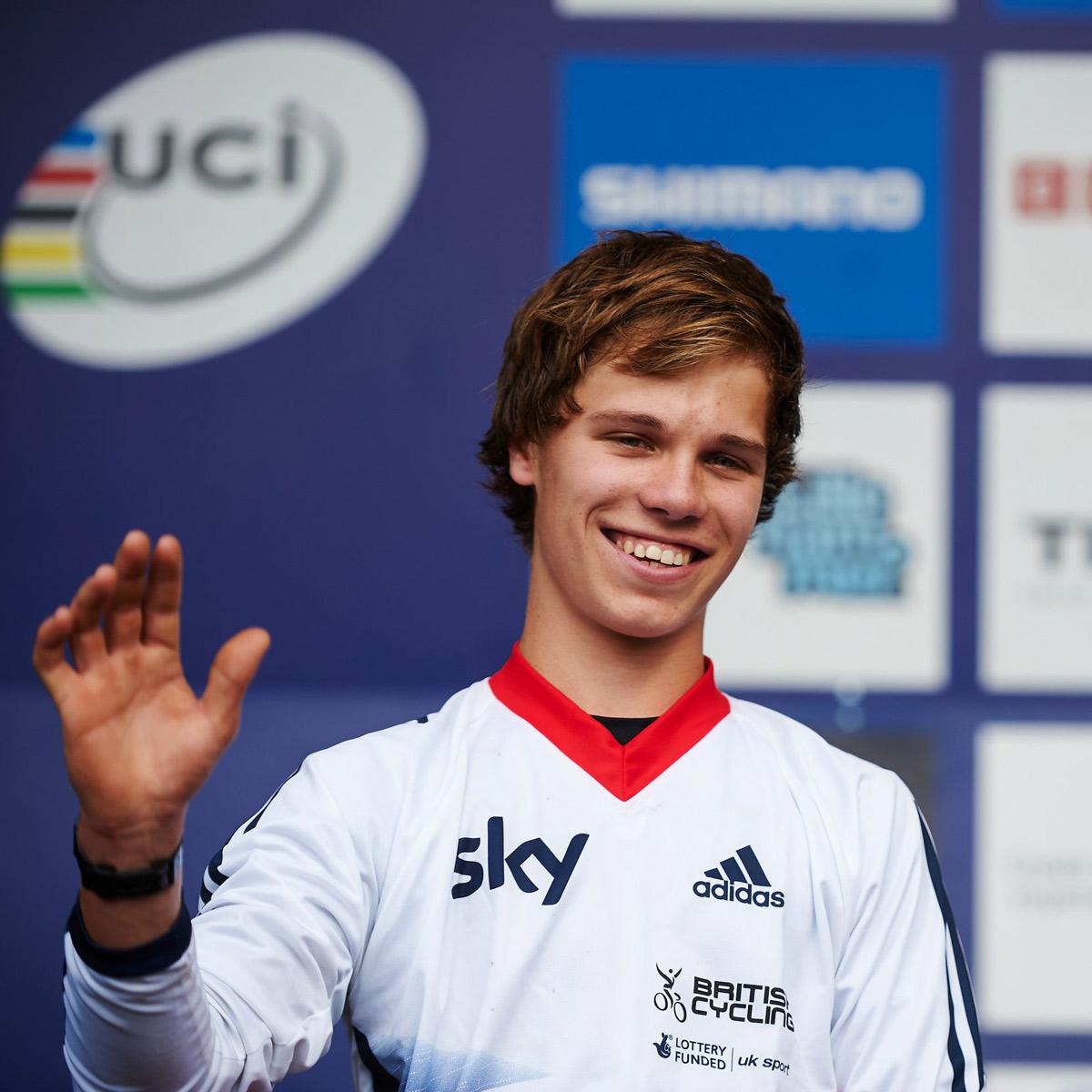 British downhillers Bryceland, Atherton and Greenland clean sweep <a href="/UCI_MTB/">UCI MTB</a> world cup round 5 po.st/MontStAmazing