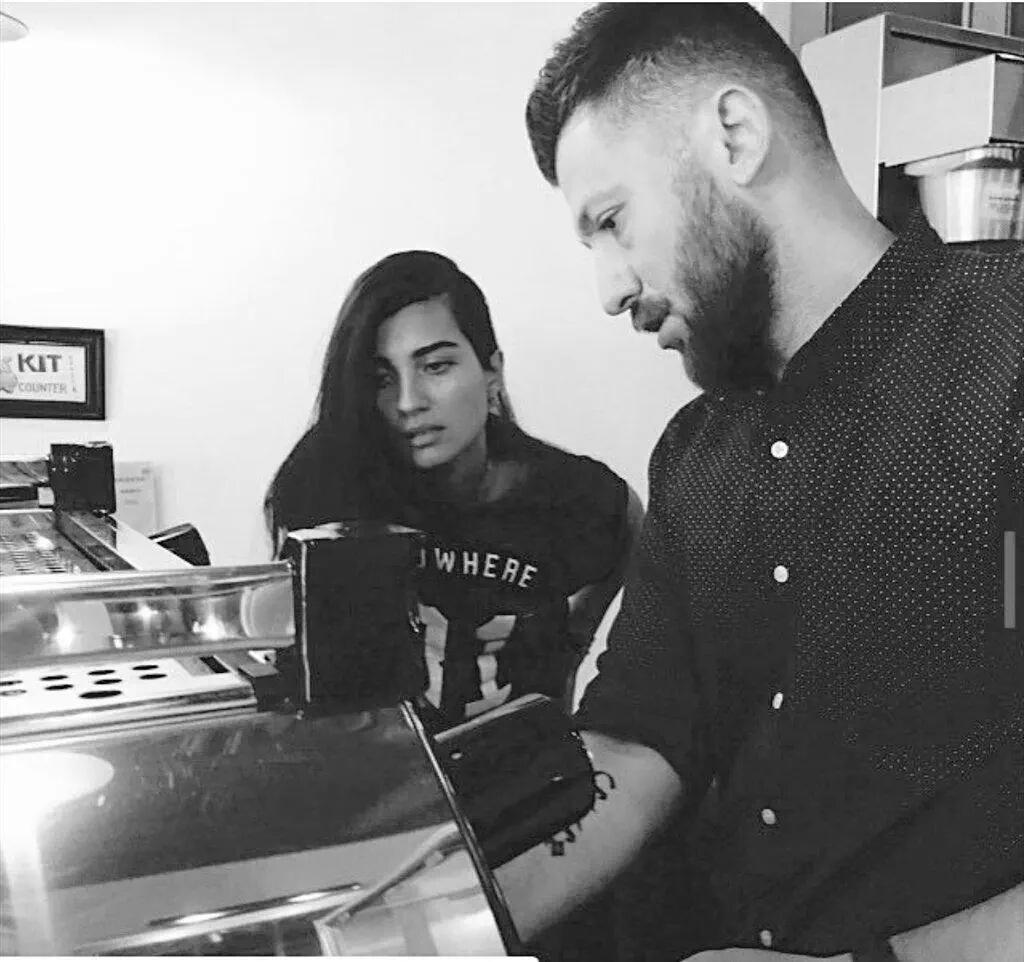 p_doga's tweet photo. #TubaBukuyustun yeni galiba saçlarn kazınmış hali😊😍😍 http://t.co/GG38oGkEcy