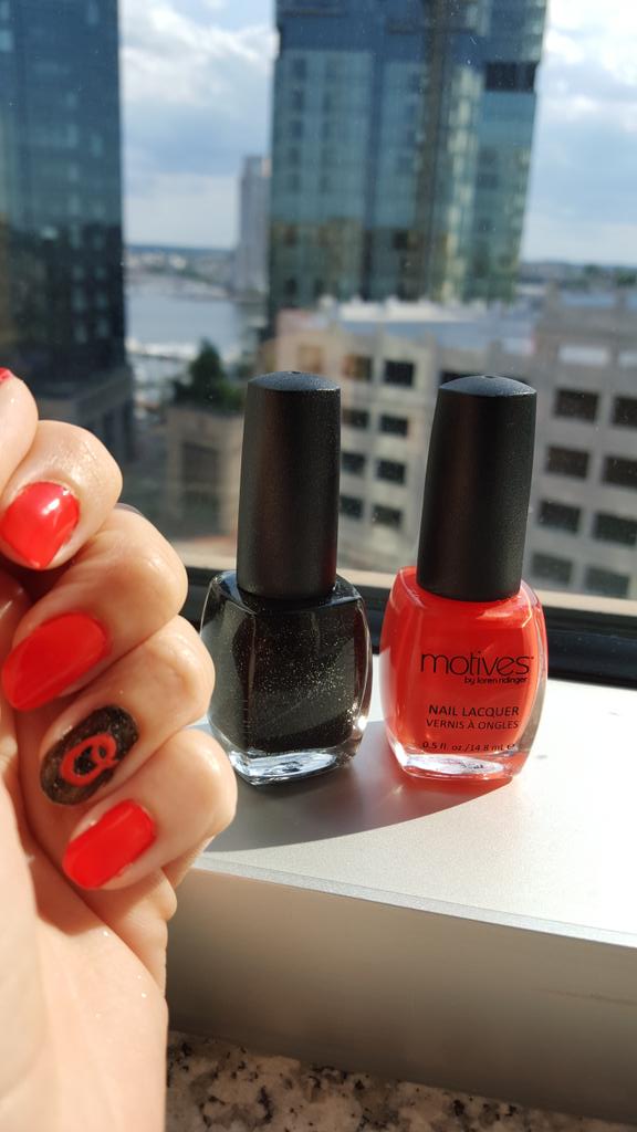 SavewithShock's tweet image. Motives I Love to Coral and Tuxedo  support the Orioles. #MotivesNailLacquer #ShopWithMe #GoBirds