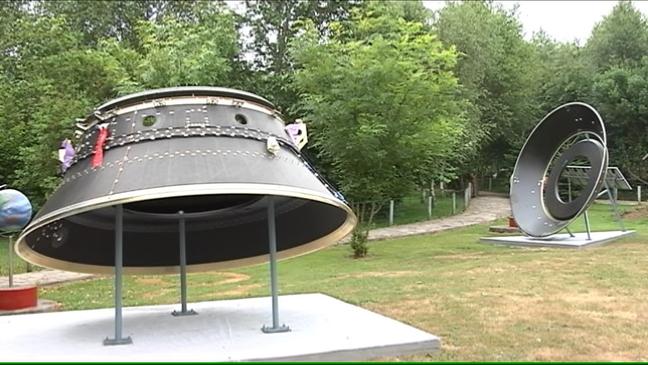 Desde hoy, y gracias a <a href="/AirbusDS/">Airbus Defence&Space</a>, podemos conocer más cosas sobre los satélites y el espacio en <a href="/Parque_Vida/">El Parque de la Vida</a> (Luarca)