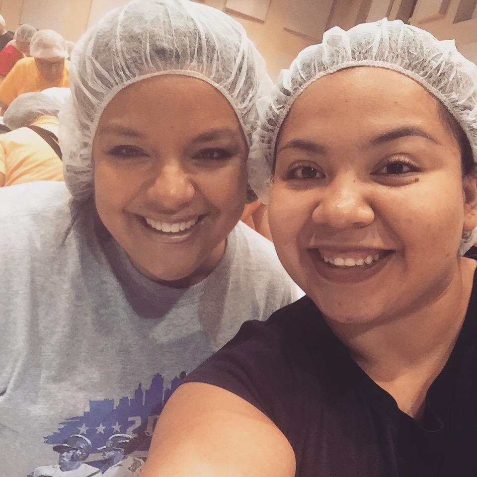 Sueling_Garcia's tweet photo. Had so much fun today #volunteering with @fmsc_org thank you @LenexaBC for all the great opportunities #lovingKC http://t.co/9BrIwPup0L