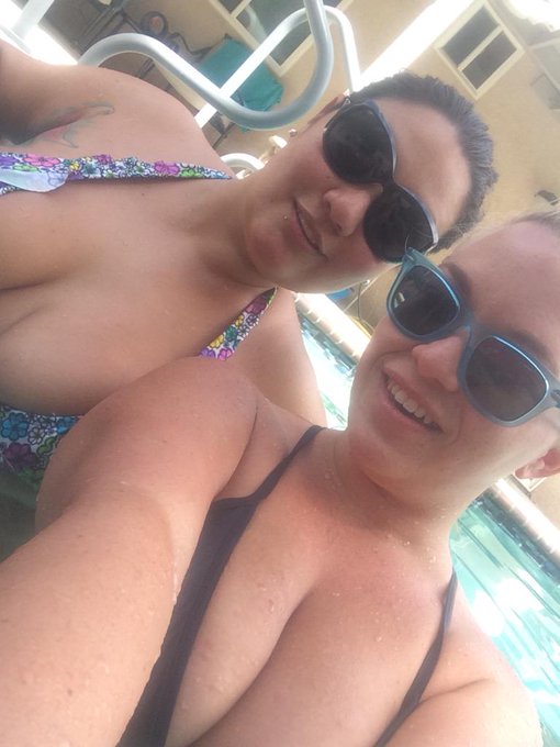 Getting #naughty in the #pool w. @SinFulCeleste  @DRTYFUKNBASTARD @CamAngelz @CamGirlzPromote http://t<a href="/tag/naughty"class="tags">#naughty</a><a href="/tag/pool"class="tags">#pool</a><a class="tags" href="/tag/sinfulceleste">@sinfulceleste</a>