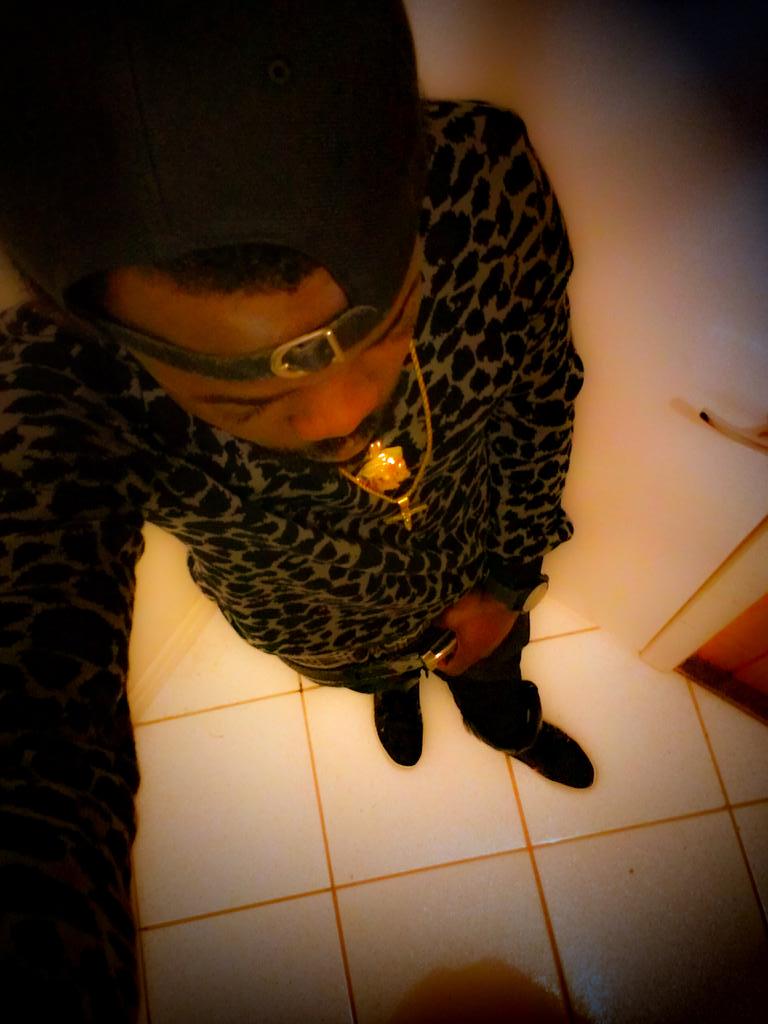 SpackZoe tweet picture