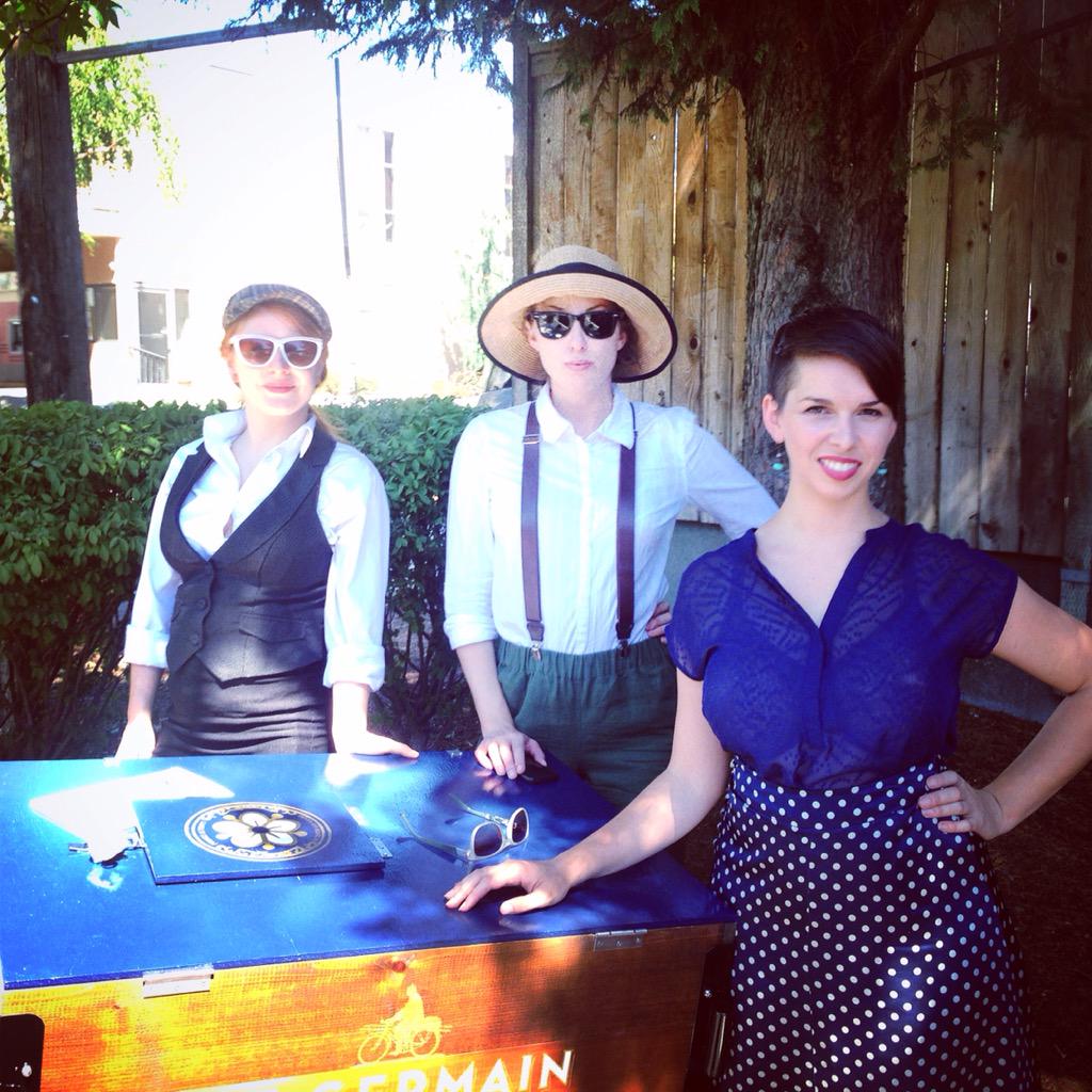 Joanna S. tweet media