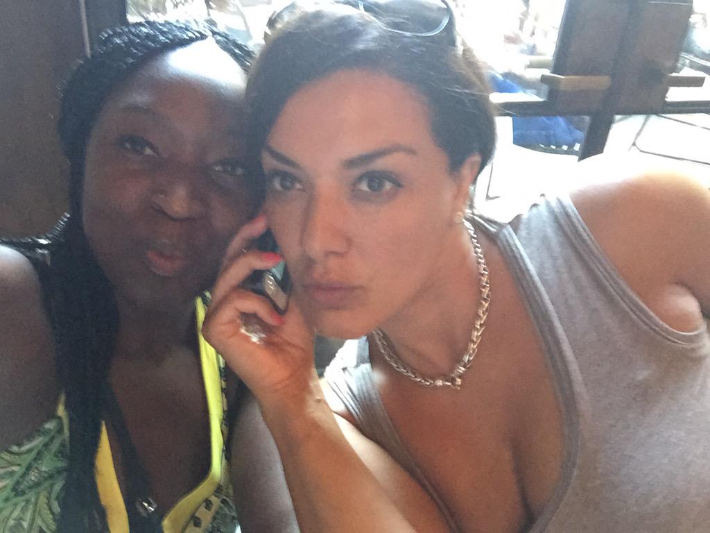 Storm21000's tweet image. #Barcelona amazing food w/ friends 😍 #DCMade