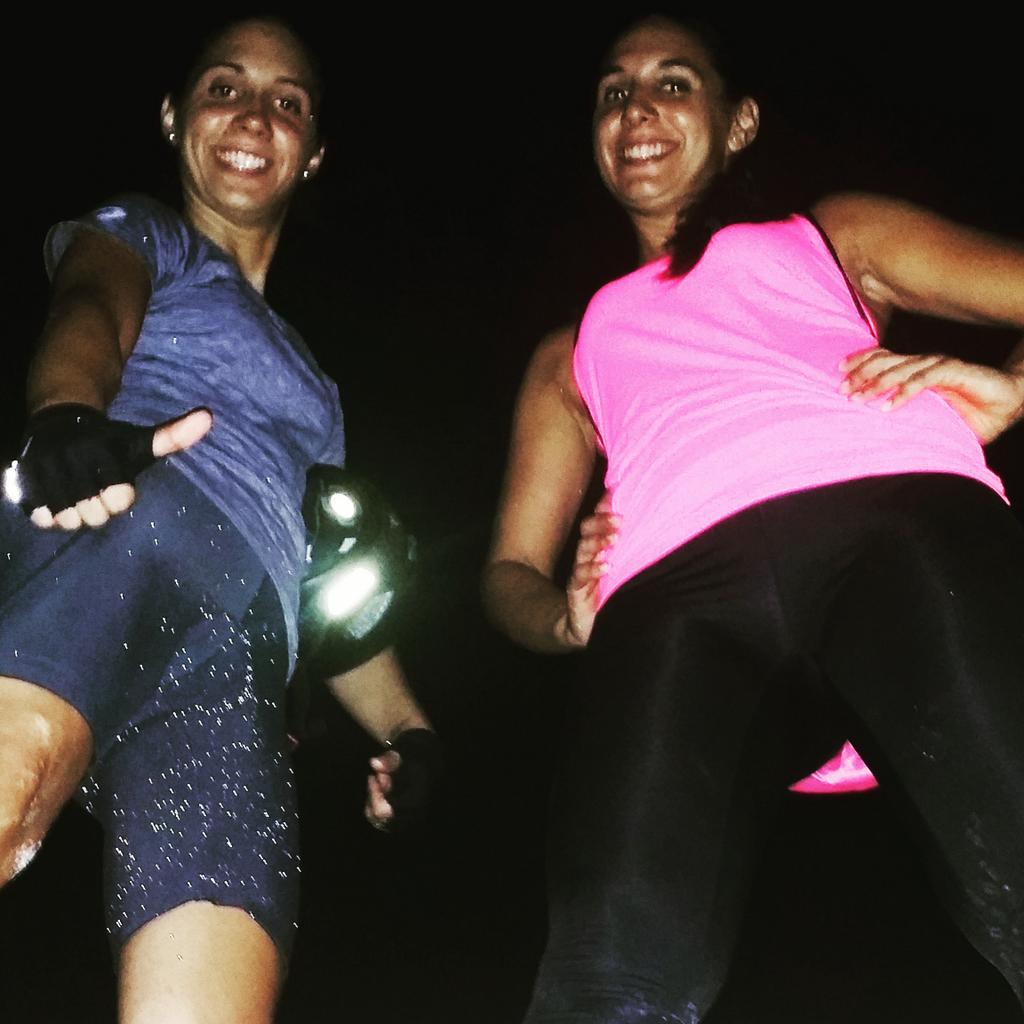 vikigarcia59's tweet photo. @ginesagarciafernandez juntas llegaremos a donde nadie podrá llegar😍😍😍😍😍 tq hermanita  😊😘😘😘 http://t.co/cAlCBmKpNZ