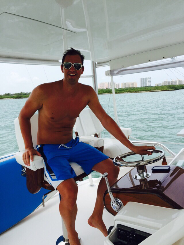 Primozbrezec's tweet photo. On the 🚤⚓️ with good company,music...🍷🍺🍸☀️🔥🏊🏽#imoneone #thisislife #miami http://t.co/CG8pJYKnLQ