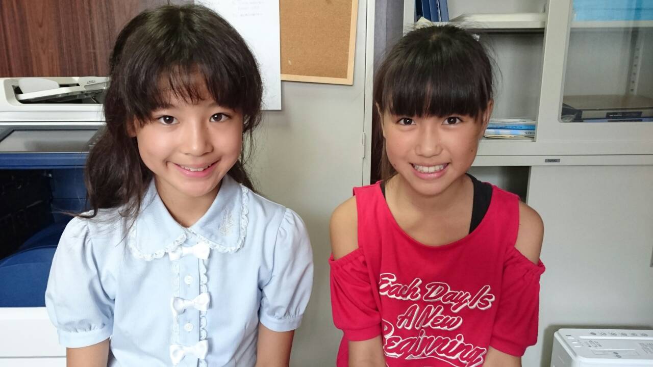 株 Bee Brownie 公式 新人追加 2名 夏休みという事もあって可愛い新人が入ってきました 左の子 藤本結衣 小4 右の子 田中芳伶 小6 可愛いでしょ お仕事待ってます 拡散希望 Http T Co C4vemkcl5f Twitter