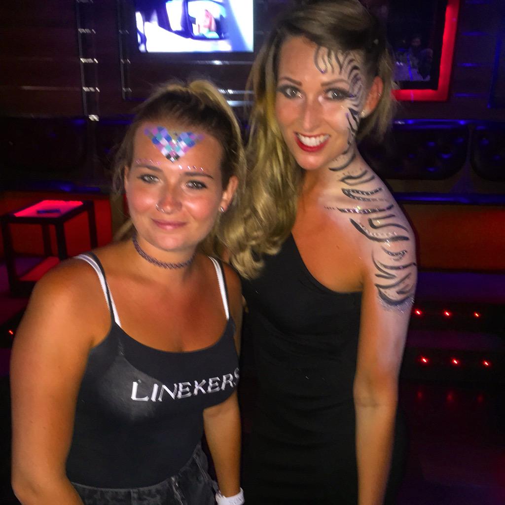 LSachamulock's tweet photo. Aztec &amp; Animal print  #tattoos #backtattoos #ink #henna #girlswithtatts #animalprint #zoo #zooproject #aztec #groovy http://t.co/oqHUtJ463R