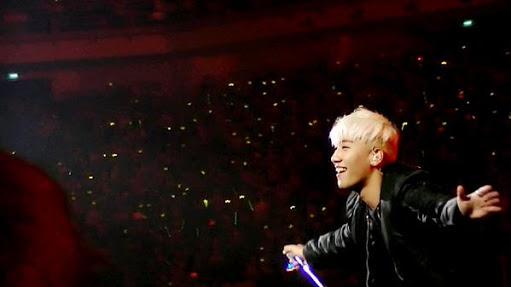 topkpoptv's tweet photo. Ini Alasan Seungri Ingin Tinggal di Jakarta http://t.co/RcuCIWNEZT http://t.co/8JaqEqbhr9