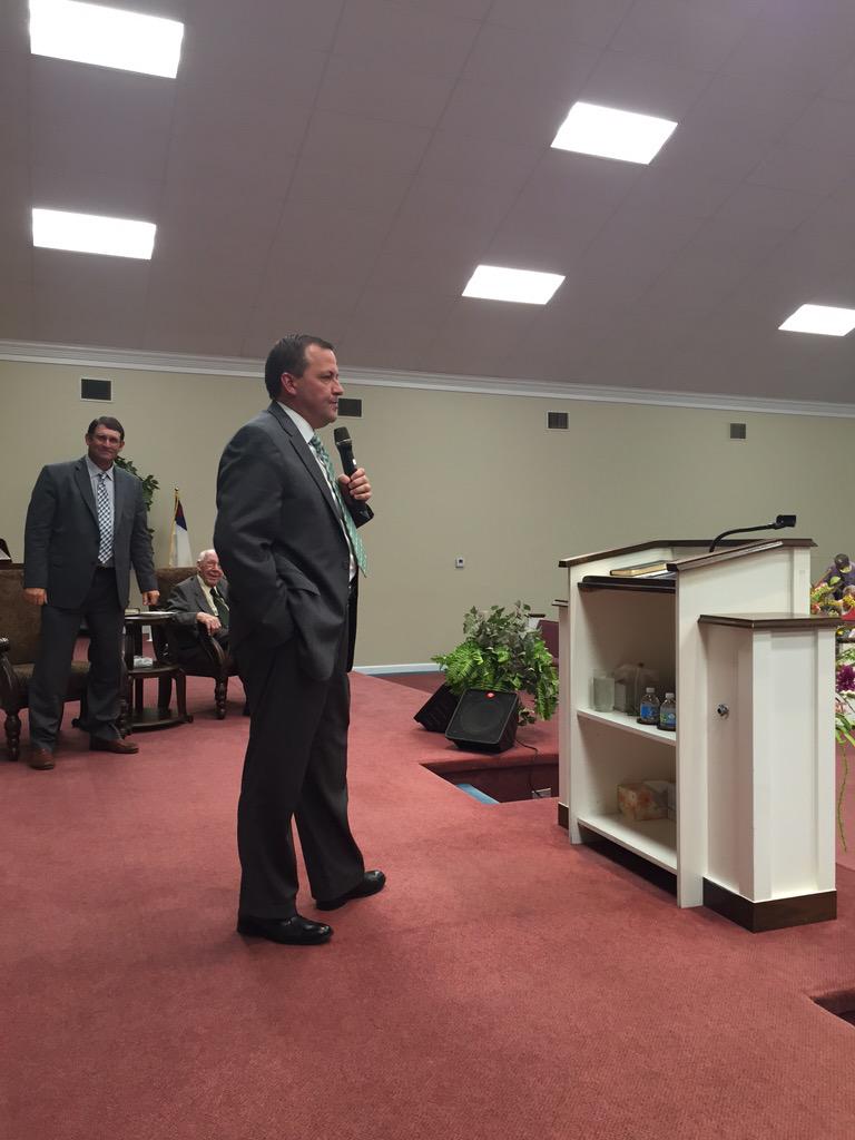 Danny Robbins tweet media