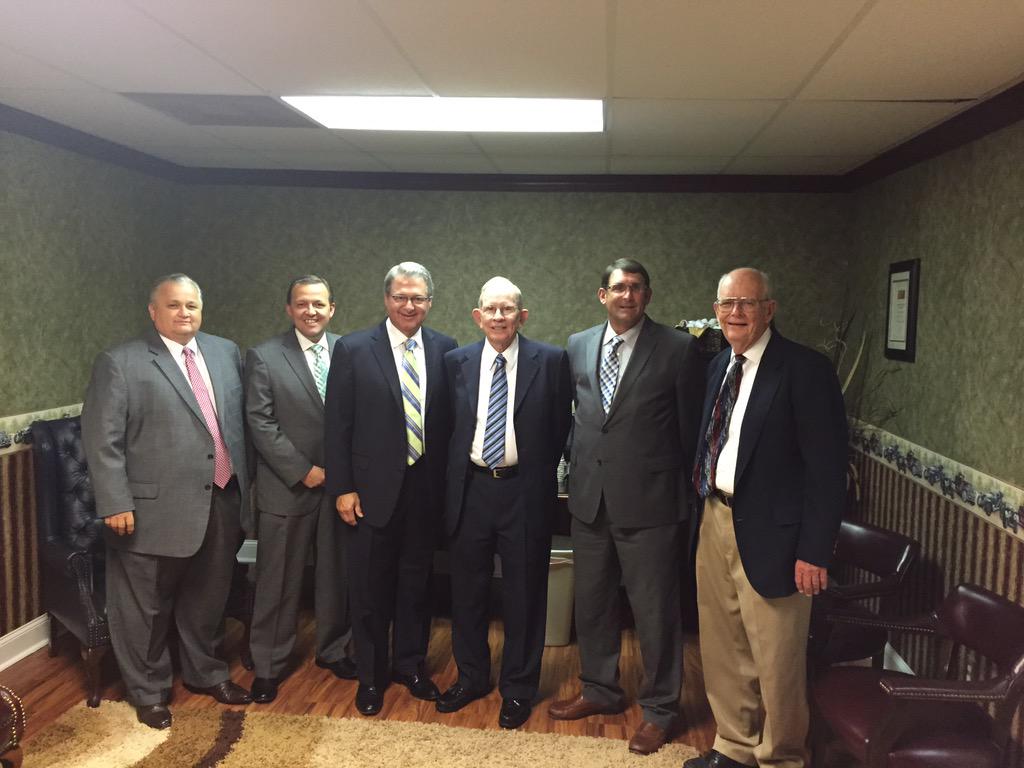 Danny Robbins tweet media