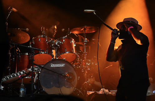 .<a href="/theroots/">The Roots</a> on stage at <a href="/CityFestBham/">Schaeffer CityFest</a> held in Birmingham's <a href="/RailroadPark/">Railroad Park</a> 
via <a href="/aldotcom/">AL.com</a>