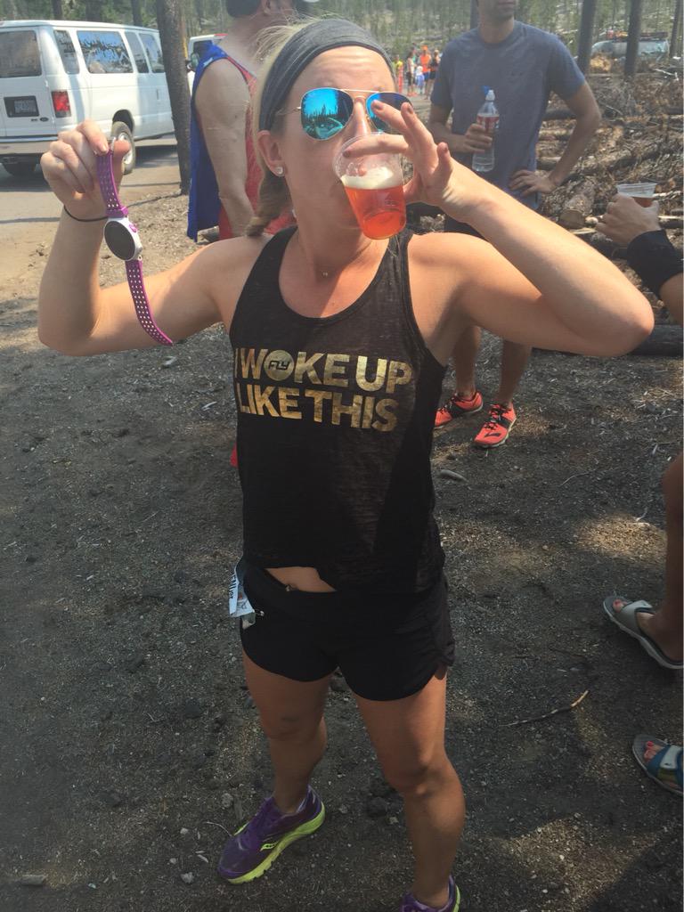24hrBENDer's tweet photo. @kateestine doing this for FUN!!!! #blistersaintnothang #ieathillsforlunch #latergram http://t.co/hgXGJCnHVe