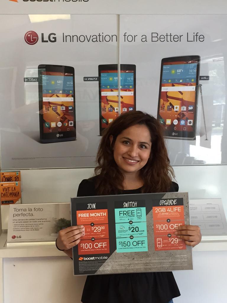 DannyPulido27's tweet photo. Karla was super excited with promos! #BoostHasYouCoverd #joinswitchupgrade @KristyPfahler @TimMiller44 @SellWithLG http://t.co/9ABNlq4O0H