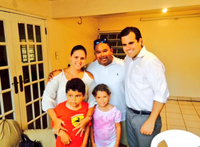 FuerzaDPueblo's tweet photo. @ricardorossello:"Estoy convencido de q para Loíza, Carolina y Trujillo Alto lo mejor esta por venir" #JuntosPodemos http://t.co/BWOfFoYUXp