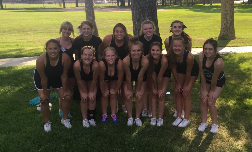 bcchscheer's tweet photo. had a great time the past two days learning from @WildcatCheer15! they are an AMAZING team and we loved being there 💚 http://t.co/aNGvMrBPEQ