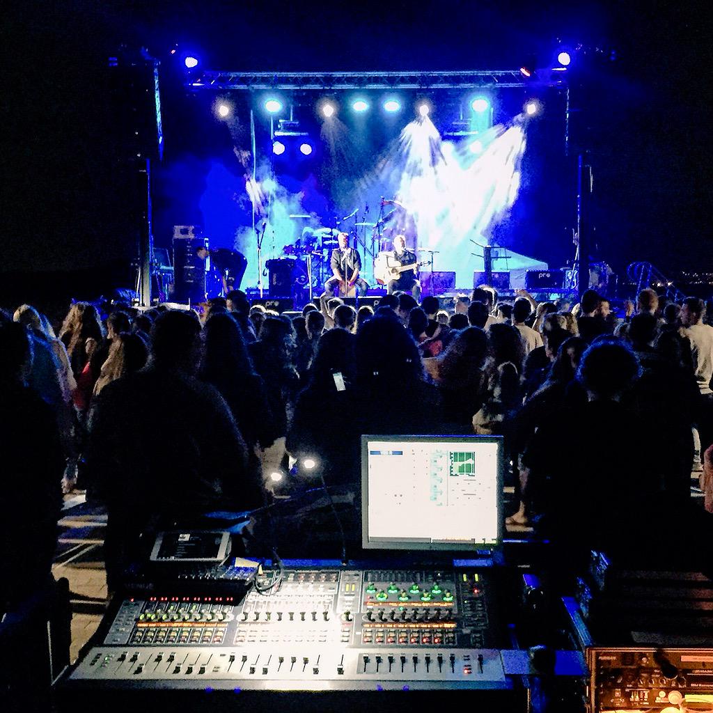 Avui #Festossal d'Alcoletge amb <a href="/OquesGrasses/">Oques Grasses</a> <a href="/laterrasseta/">GERARD VICENTE</a> i <a href="/DjXaviAlfaro/">Xavi Alfaro</a> i també som a Pira amb <a href="/bandacocherojo/">LaBandaDelCocheRojo</a>