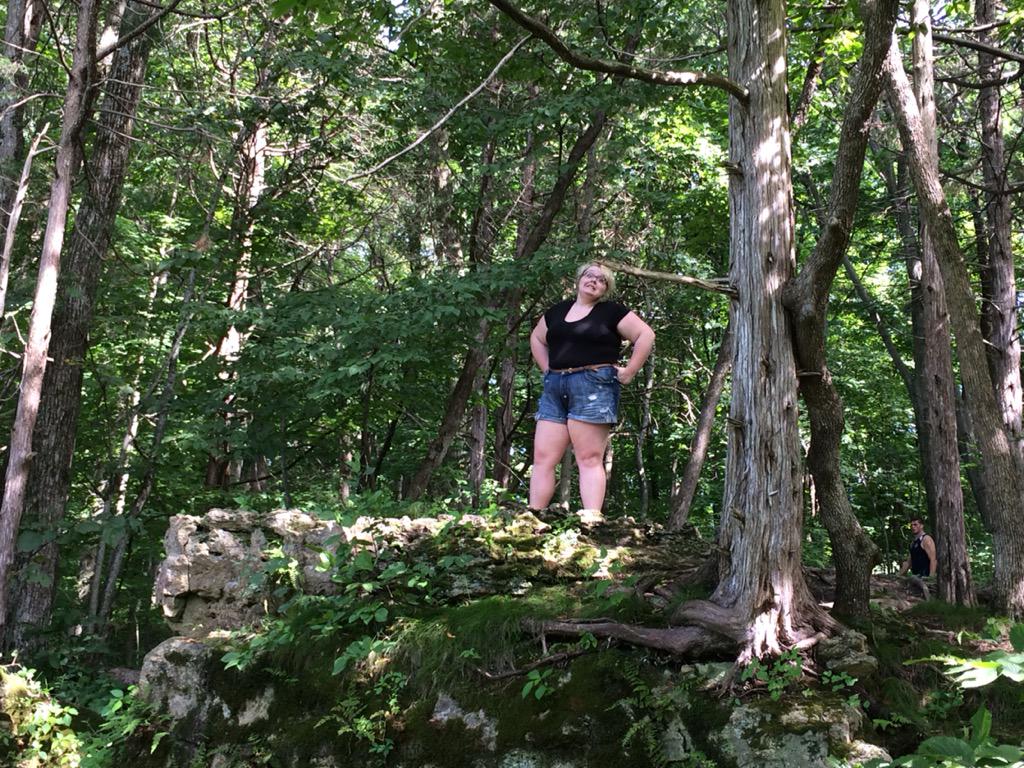 allymachala's tweet photo. We went adventuring today! #MaquoketaCaves #IowaIsBeautiful http://t.co/Xu6w9HnNGv