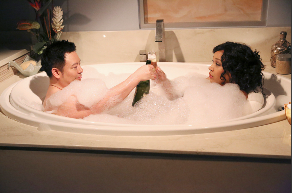YoungandHungry's tweet photo. That looks like the PERFECT way to celebrate the weekend! How are you spending it, #Youngries? #YoungandHungry http://t.co/crEvkyb108