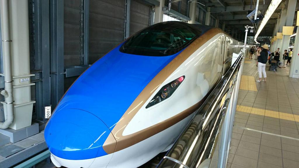 nappocoM's tweet photo. かっこいい！北陸新幹線、かがやき508号にのるよ！！かっこいい！ http://t.co/ium1oJVzgp
