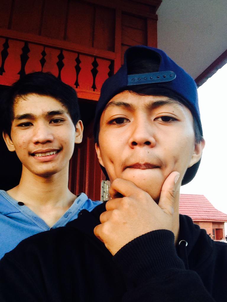 athir23 tweet picture