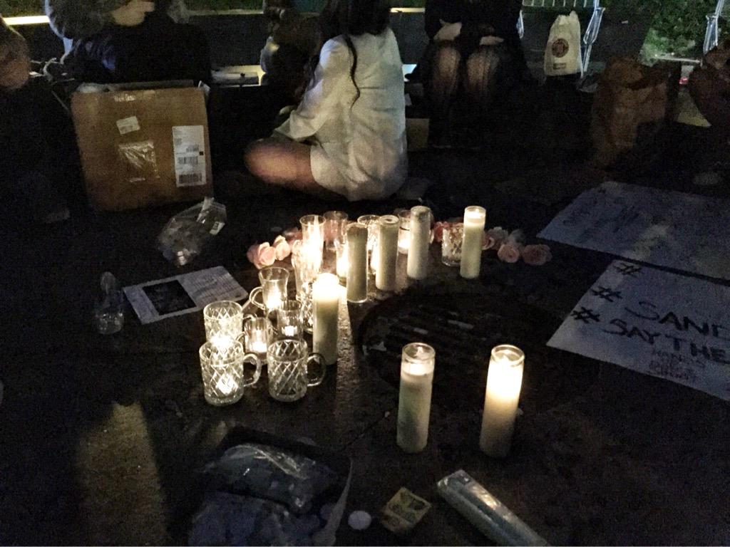 VeryWhiteGuy's tweet photo. #BLMGR #SayHerName @LeslieMac http://t.co/9WCd7uSIcu