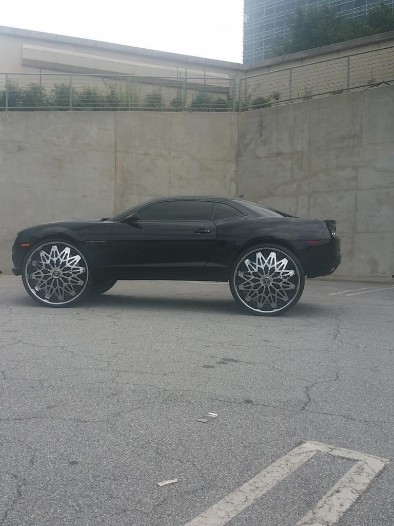 Lil_Rick34's tweet photo. Call me Mr.32ENT http://t.co/bWm5Jd2hp5