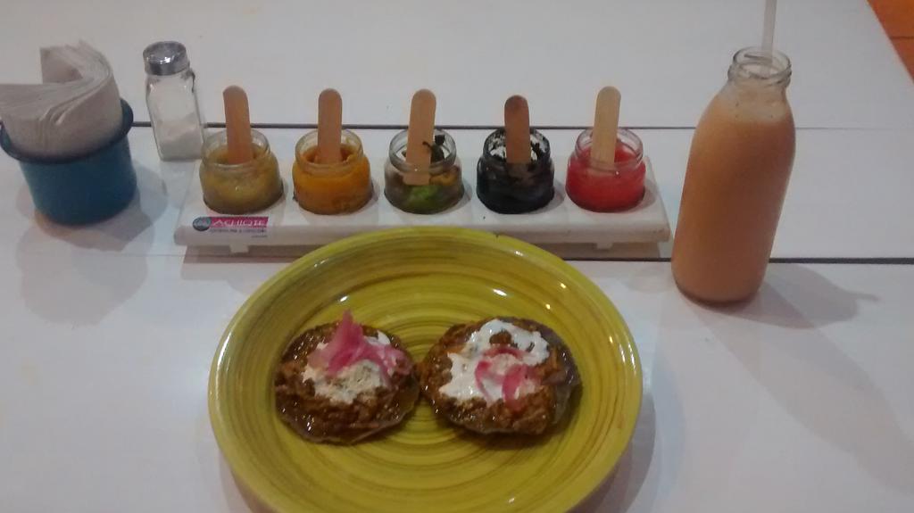 Mónica Bustamante tweet media