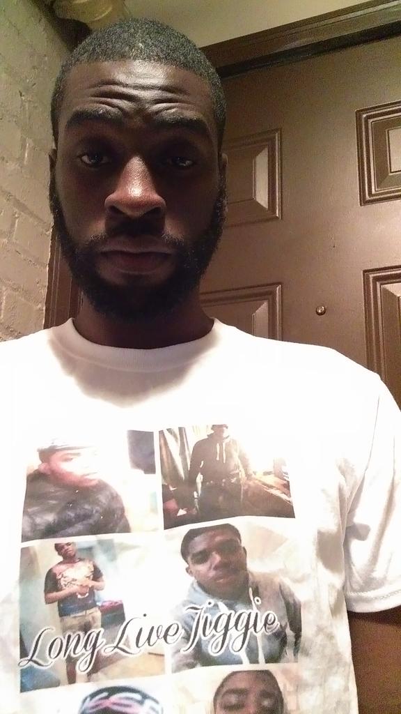 RollingStoned_L's tweet photo. #ripjiggie #ripjdot http://t.co/moiQitrjRa