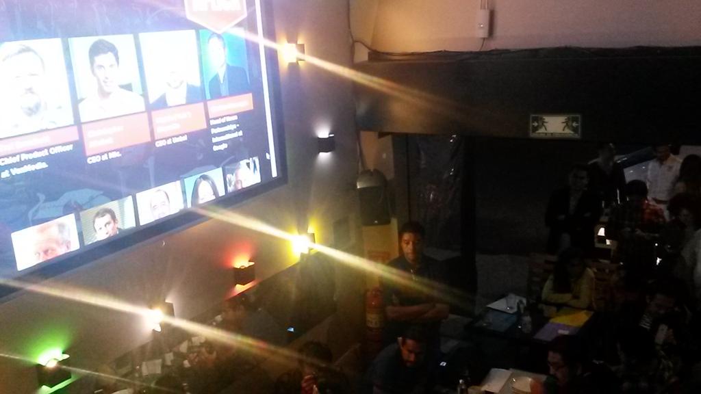 jm_casanueva's tweet photo. Termina #datosymezcales con @blejman hablando sobre @mediafactory_vc y Media Party http://t.co/L5JjYSG1VG