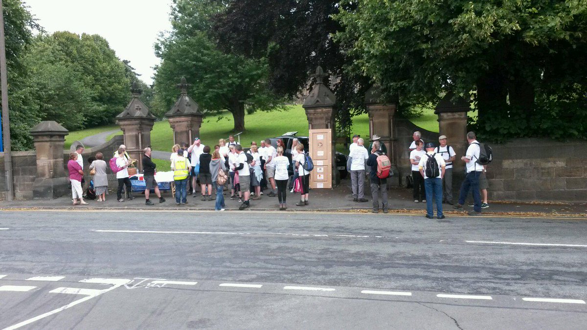 Jones1Guy's tweet photo. Good luck @JBKindDoors on William Coltman VC Memorial Walk to from Burton to Arboretum http://t.co/AUTl5rA2VW